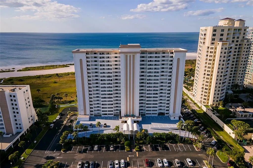2 bed, 2.0 bath, 1111 sqft, $3,500 — Photo 1