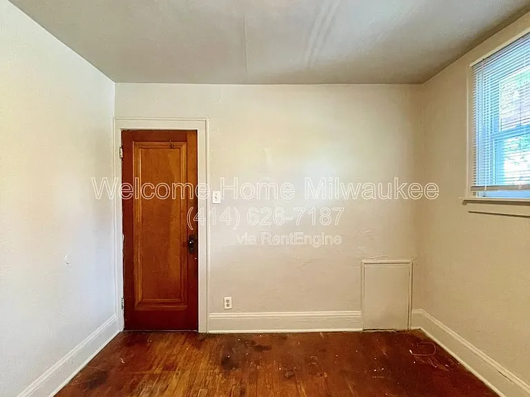 3012 N 57th St #LOWER — Photo 5