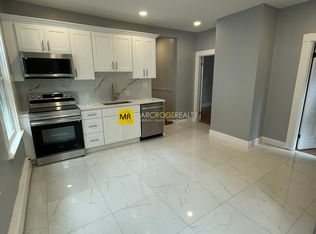 507 Green St #2, Cambridge, MA 02139