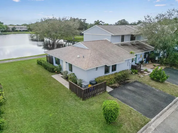 5336 Jog Lane, Delray Beach, FL 33484