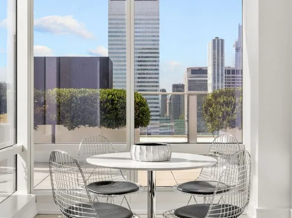 151 East 58th Street image 6 of 23