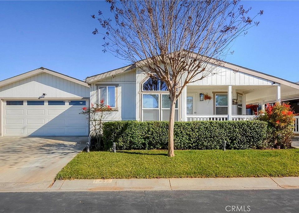 1st image of 10961 Desert Lawn Dr Spc 492