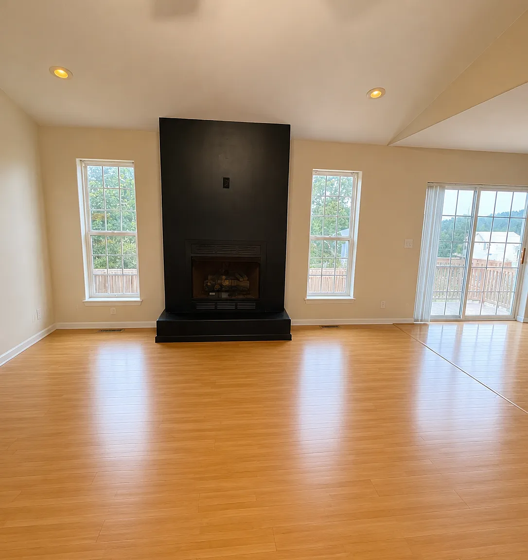 108 La Vista Drive - 1 — Photo 2