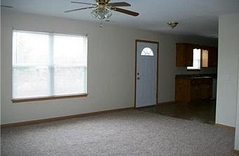 3rd image of 2401 Pine St