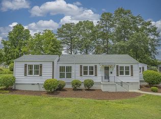 175 Letourneau Dr, Toccoa, GA 30577