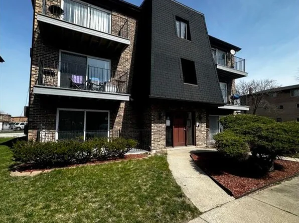 1930 Pulaski Rd APT 3W, Calumet City, IL 60409