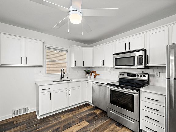 4th image of 1945 4th St