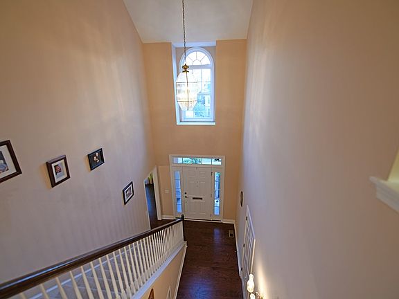 2nd image of 311 Jennings Ave