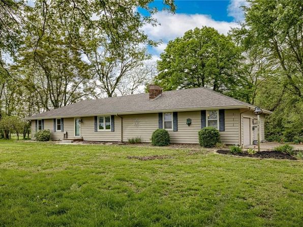 16101 E 289th St, Harrisonville, MO 64701