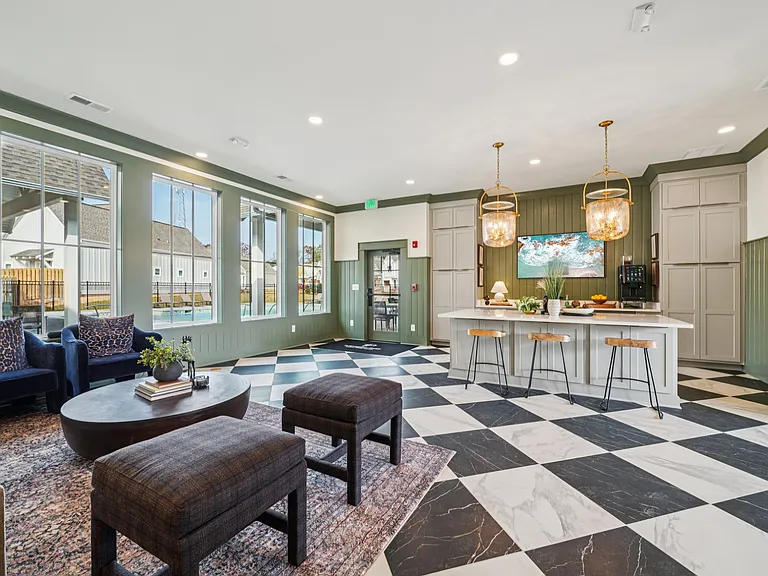 Turnberry Park Apartments and Homes — Photo 16