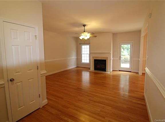 3rd image of 145 Saddlewood Ln #4