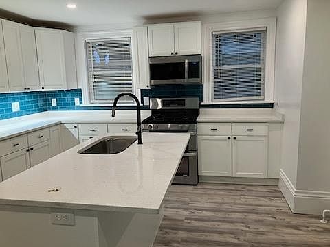 1st image of 414 Lafayette St #1