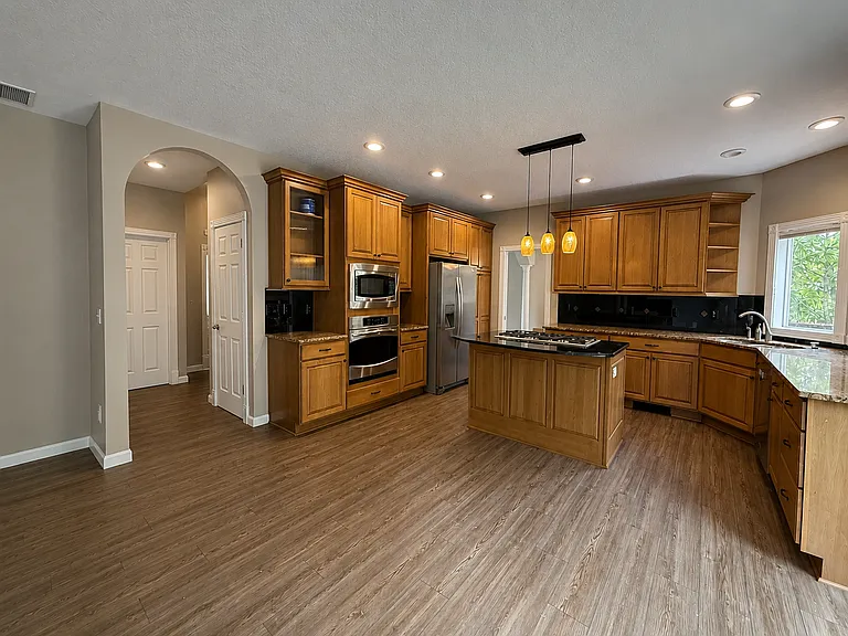16308 SW Timberland Dr — Photo 7
