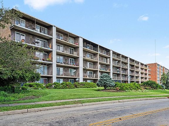 2nd image of 2680 Lehman Rd Unit C-211