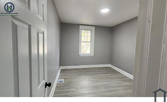 5th image of 500 Radnor Ave