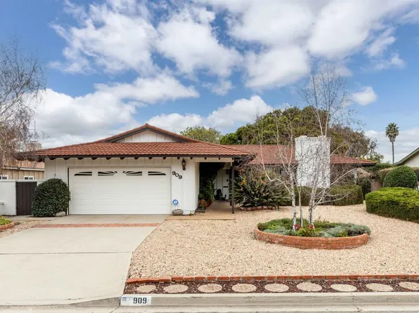 909 San Pablo Dr, San Marcos, CA 92078