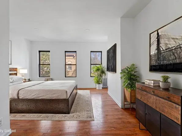 37 Jewel Street image 6 of 32