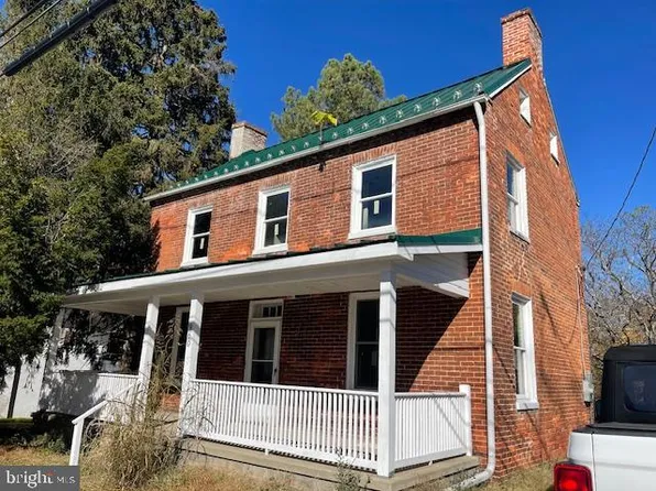 960 Washington St, Harpers Ferry, WV 25425