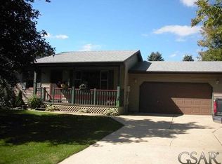 13114 Beardslee Rd, Perry, MI 48872