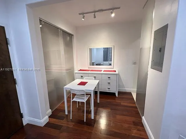 Selma Condo — Photo 4