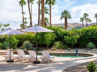 3111 E Loma Vista Cir, Palm Springs, CA 92264