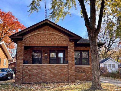 2136 S State St, Springfield, IL, 62704