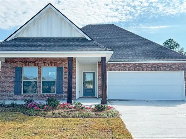 65736 Rouquette Dr, Lacombe, LA 70445