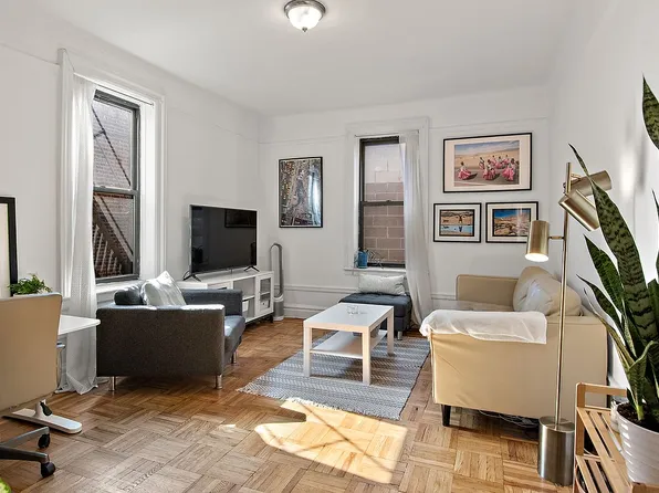 1974 La Fontaine Ave #1B, Bronx, NY 10457