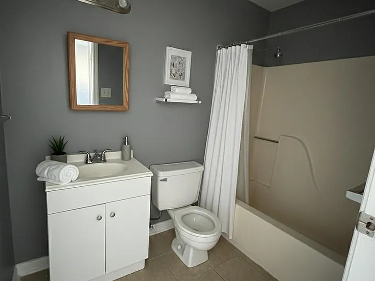 516 Holiday Dr #59 — Photo 3