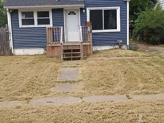 3rd image of 3419 Seneca St