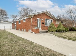25543 Cunningham Ave, Warren, MI 48091