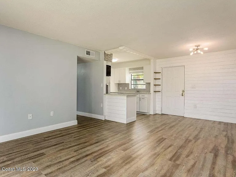 2253 Flower Tree Cir — Photo 5