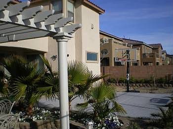 4th image of 6933 Puertollano St