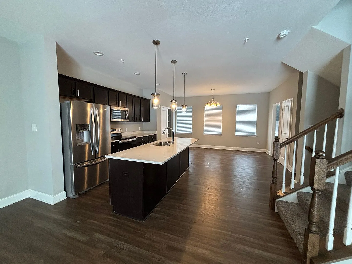 Beautiful 2 Bedroom Townhome in Washington County! — Photo 2