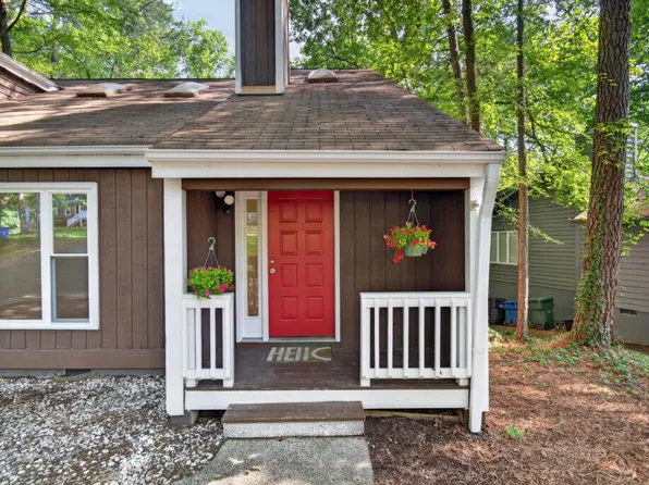 19 Copper Hill Ct, Durham, NC 27713