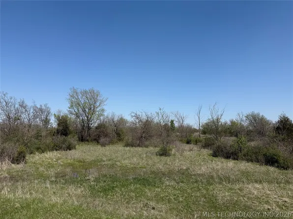 193 N East Ave, Owasso, OK 74055