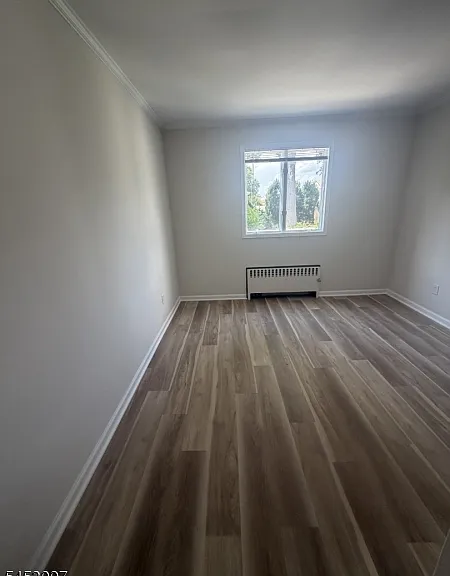 271 Travers Pl — Photo 8