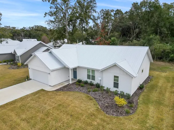 7721 Juanita Pl, Fanning Springs, FL 32693
