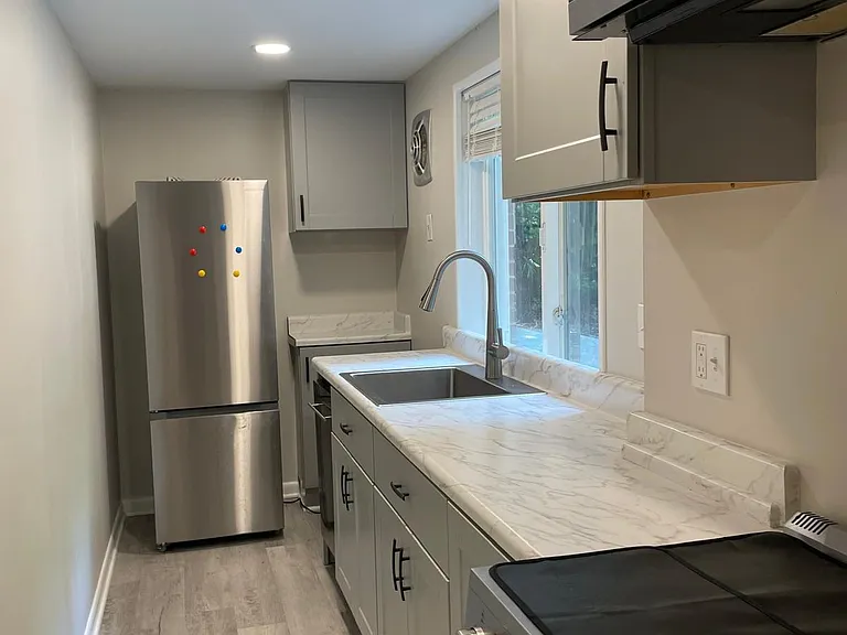 6207 Landon Ln — Photo 8