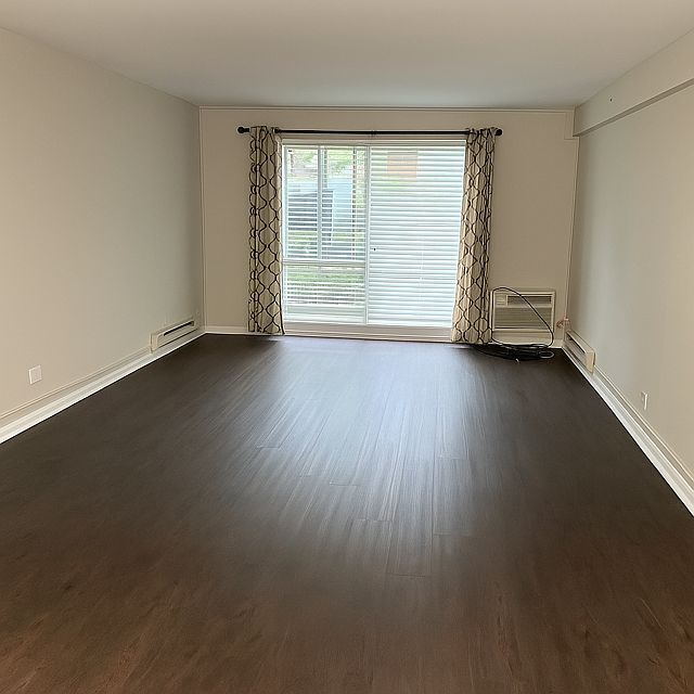 1st image of 1485 S Canford Cliffs Dr APT 1E