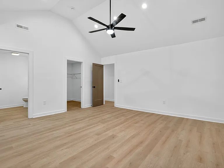 226 Maco Ter — Photo 23