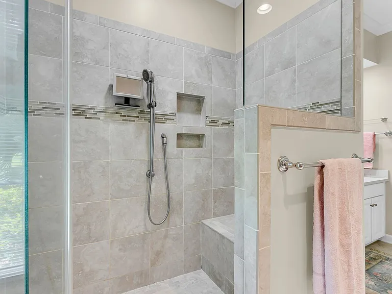 52 Monastery Rd — Photo 31