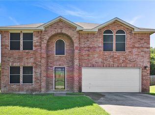 1081 Cove Hollow Dr, Cedar Hill, TX 75104