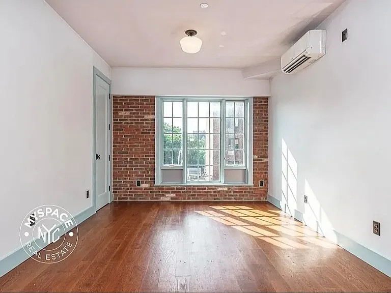 210 Putnam Ave #8 — Photo 3