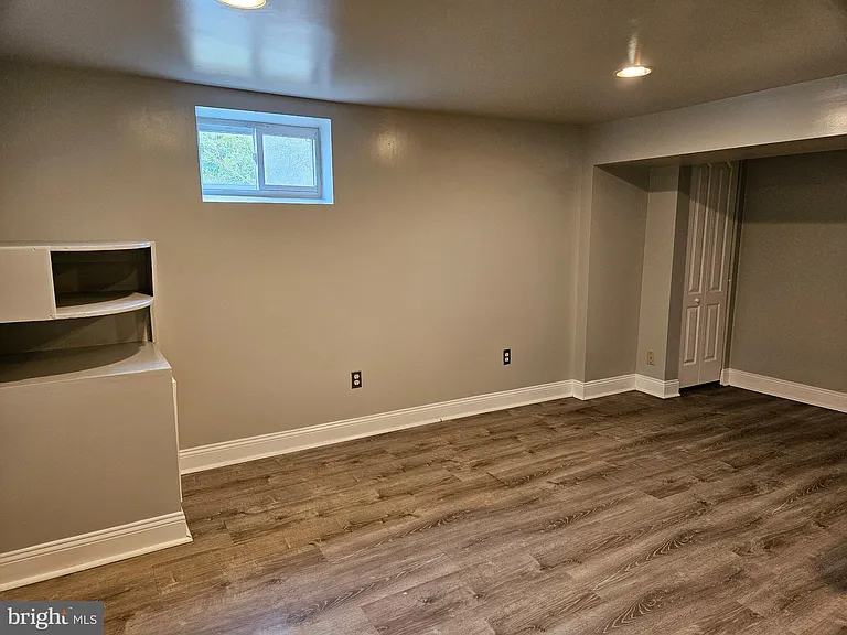 1509 Jefferson St — Photo 17