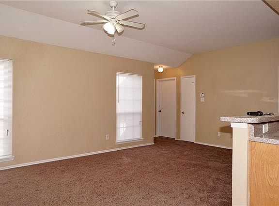 3rd image of 8239 Suetelle Dr