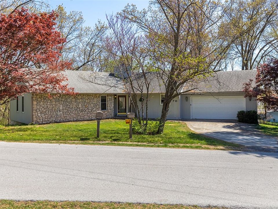 1st image of 70 Overton Dr