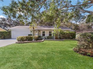 7206 Meadowbrook Dr, Sarasota, FL 34243