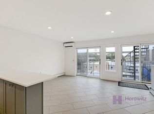 1915 23rd Dr, Long Island City, NY 11105