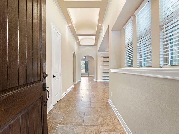 5th image of 51 Chestnut Meadow Dr